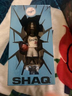 Shaq bobble head
