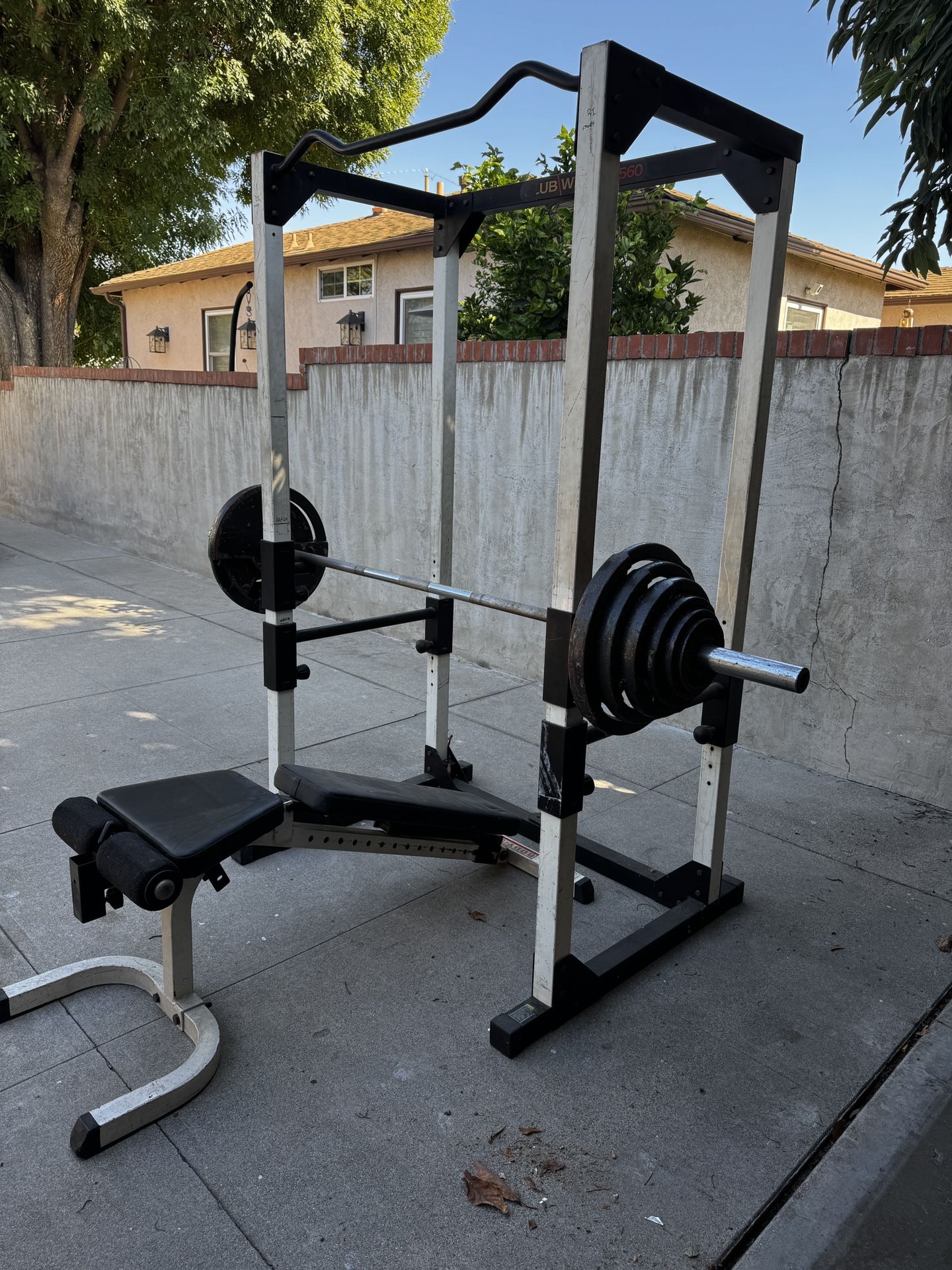 Squat Rack And Olympic Weights (300lbs)