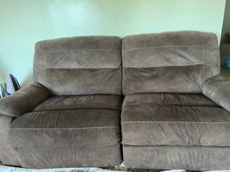 Recliner sofa