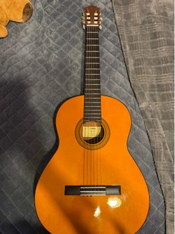 Yamaha classical guitar