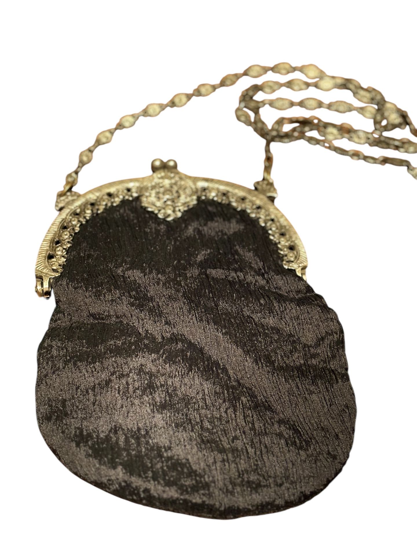 Vintage 1910/1920’s Silk Clutch Purse With Chain