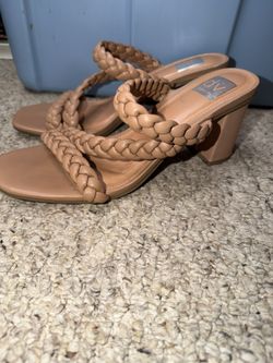 DOLCE VITA LADIES SIZE 9 TAN BRAIDED OPEN TOE 3.5” HEELS 