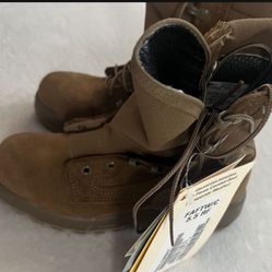 Belleville Brown Military  Combat Boots Size 5.5