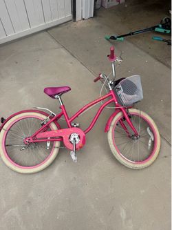 Girls bike