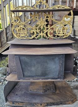 Vintage / Unique Heavy Duty Wood Burning Stove