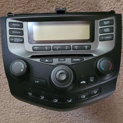 03-06 Honda Accord Stock Stereo