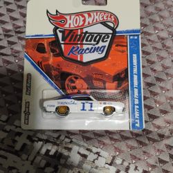 Hot Wheels Vintage Racing AJ Foyt's Ford Torino Talladega
