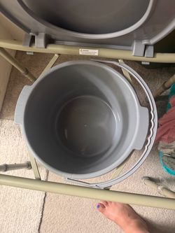 Medical Bedside Commode