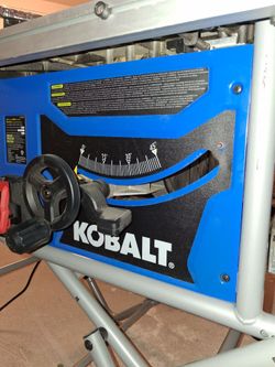 Kobalt 10-in 15 -Amp 120 -Volt Portable Jobsite Table Saw with Foldable Rolling Stand