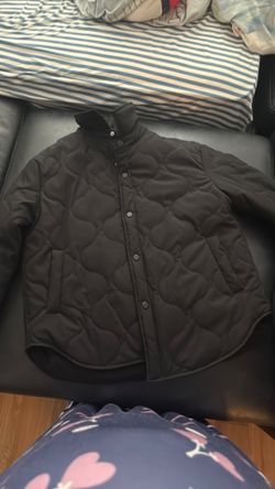 Fashion nova jacket size L men