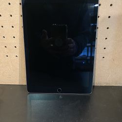 Apple iPad Pro 9.7 inch WiFi ONLY!!!
