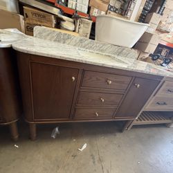 48 in vanity bathroom brand new $720