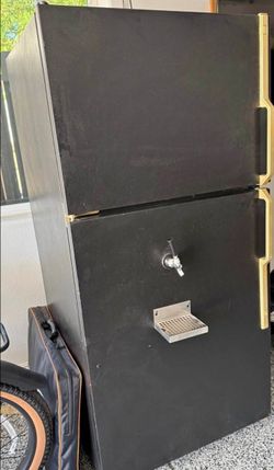 GE 14 cu ft converted refrigerator to kegerator