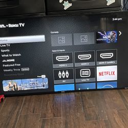 50’ ONN. Roku Tv