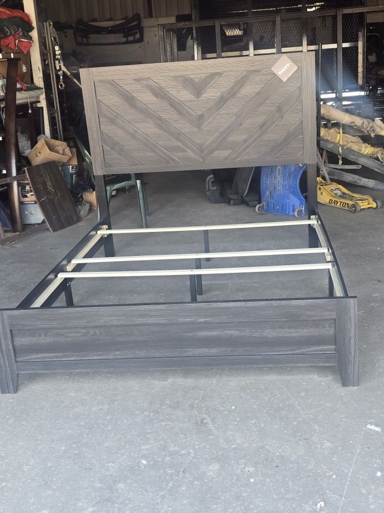 QUEEN BED FRAME