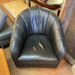 Leather Swivel Chairs 
