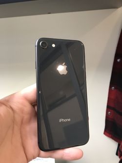 iPhone 8 64GB Factory Unlocked