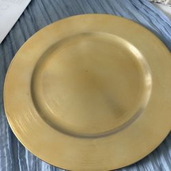 60 Gold Charger Plates