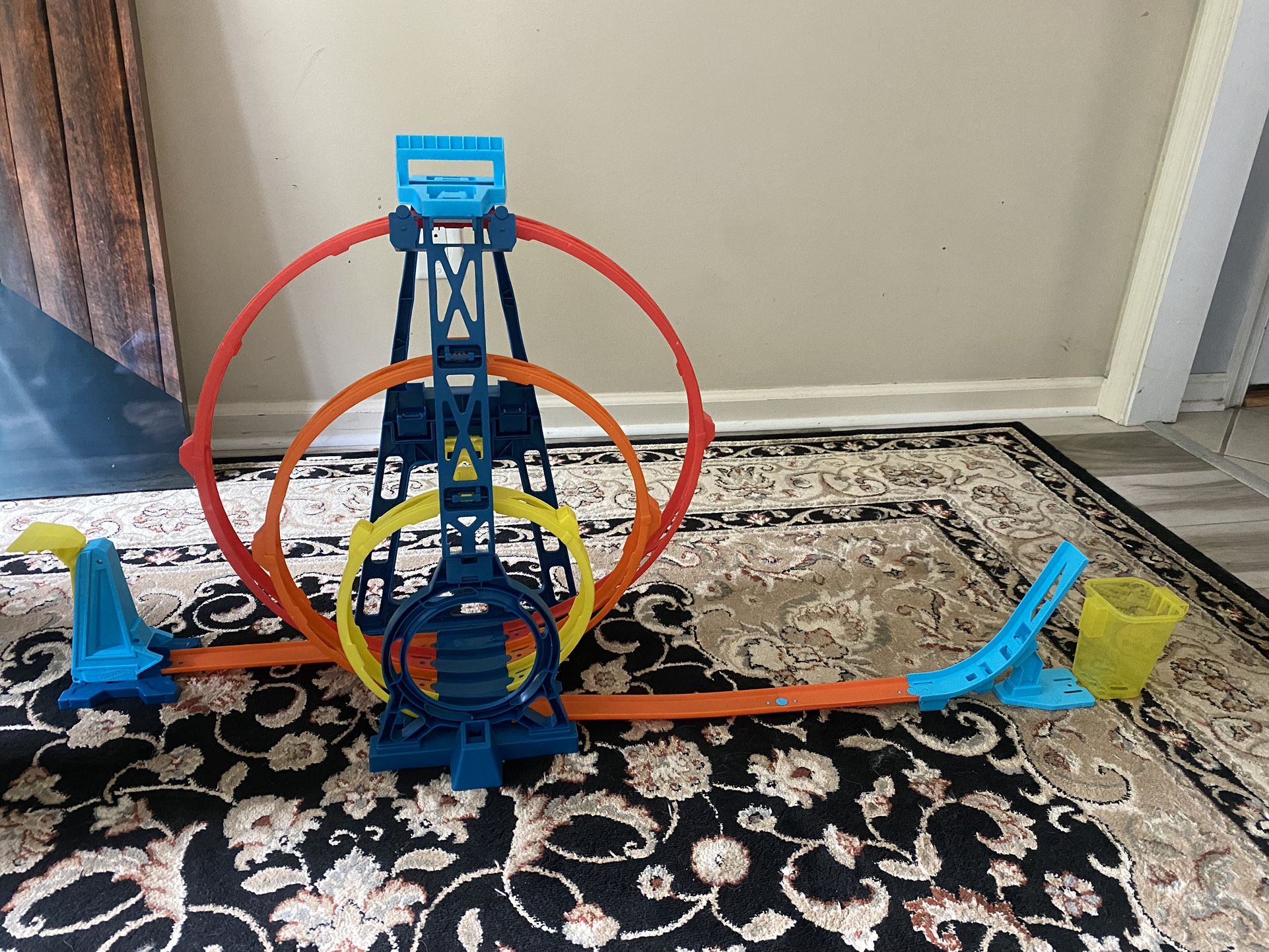 Hot Wheels Track Builder