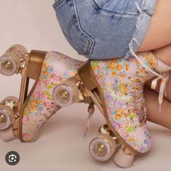 Rare!! Impala x Cynthia Rowley Floral Roller Skates - size 7 US