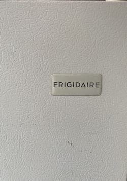 Frigidaire Apartment Size Refrigerator 61” T x 29” W x 29” D