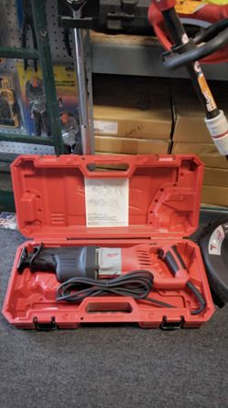 Milwaukee Corded Reciprocating Saw with Case