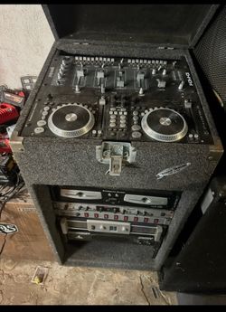 Fully equipped DJ system