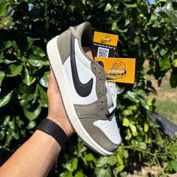 Jordan 1 Retro Low OG ‘Medium Olive’ Men / Women Sizes Sneakers / Shoes