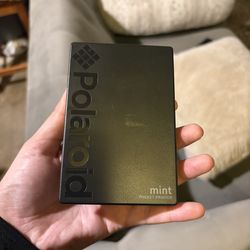 Polaroid pocket printer