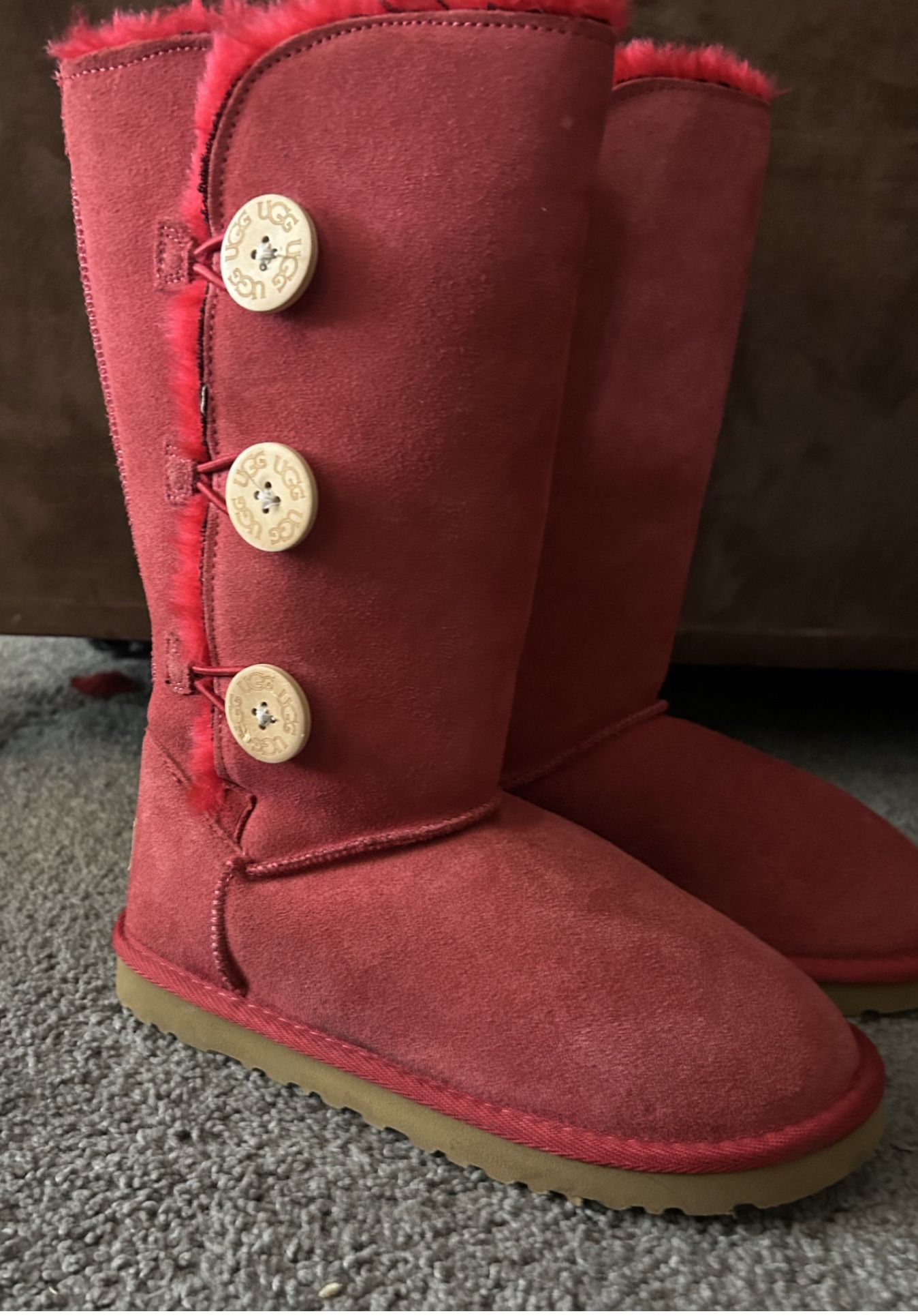 UGGS BOOTS NEW NO BOX $40 Need Everything Gone ASAP