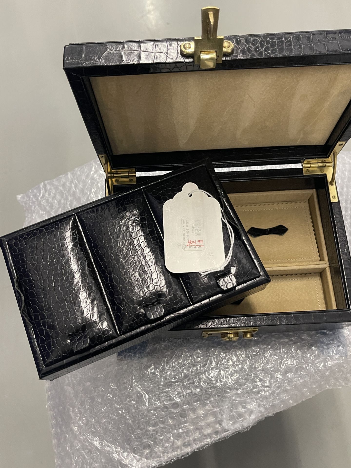 New Daines & Hathaway Jewelry Leather Box