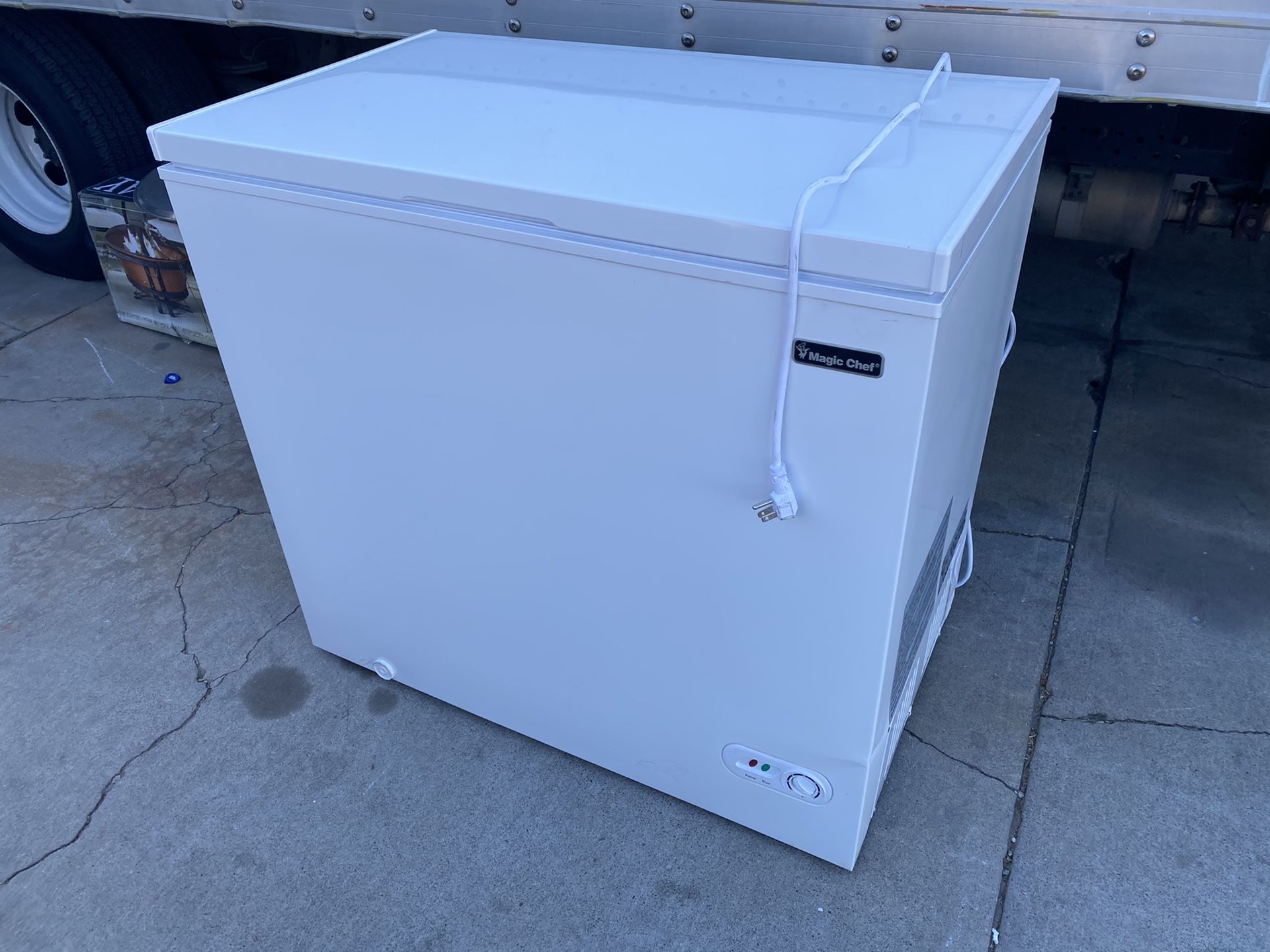 Magic chef 7.0 chest freezer