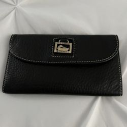Dooney & Burke Wallet 