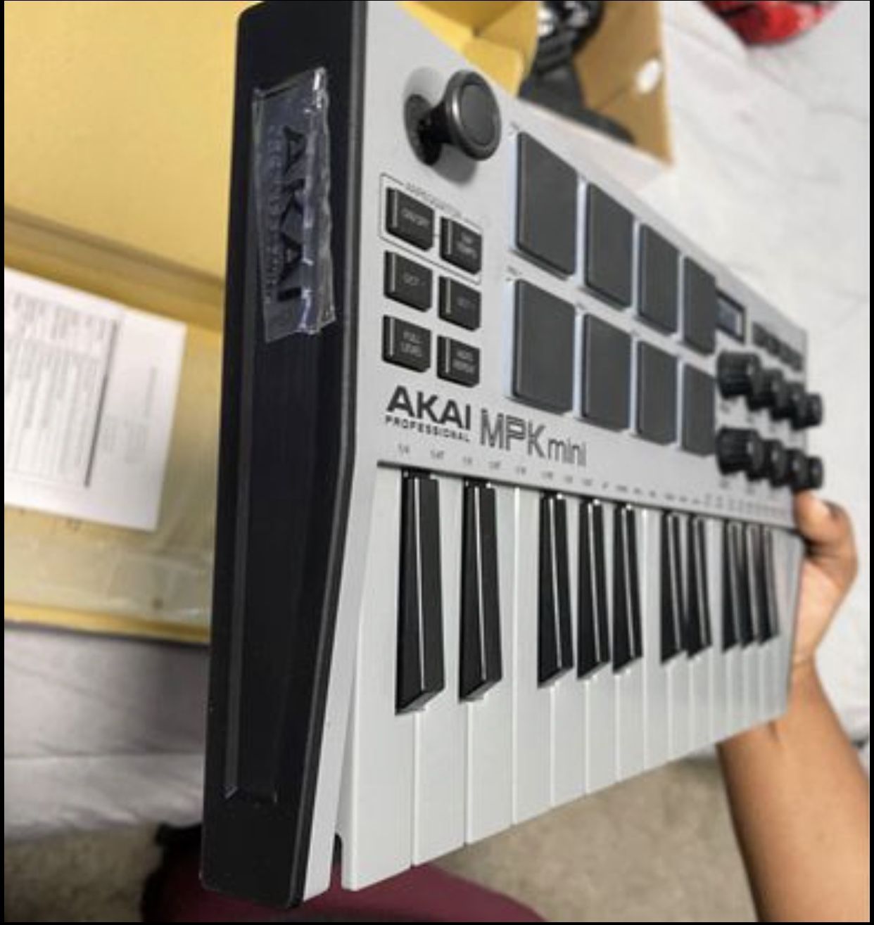 Akai MPK Mini MK3 (25-Key Keyboard Controller)