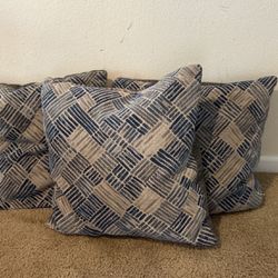 Couch / Decorative Pillows