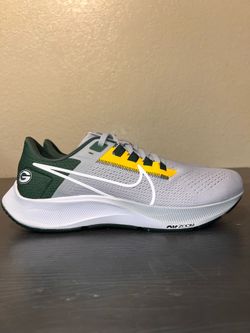 Nike NFL Air Zoom Pegasus 38 'Green Bay Packers' Size 8.5