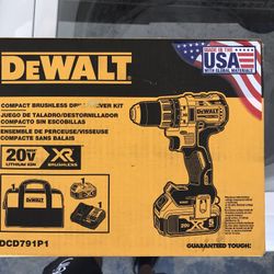 DEWALT DRILL NEW