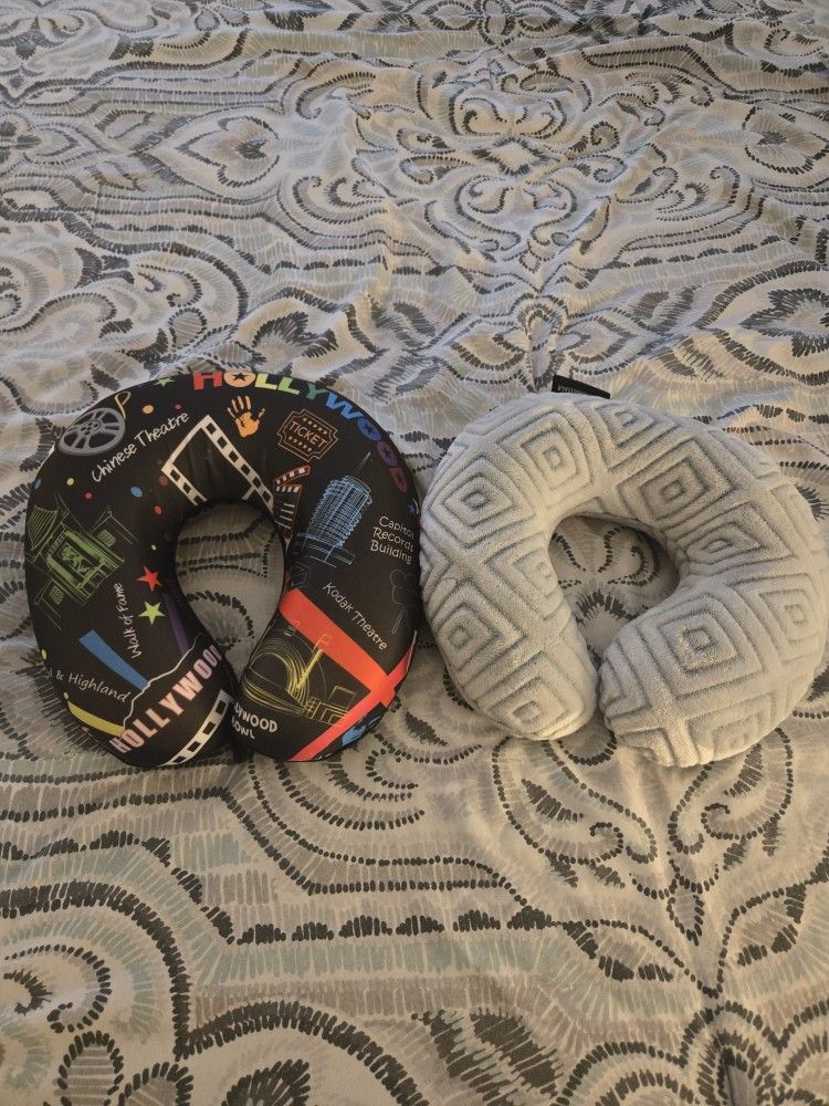 Free Neck Pillows