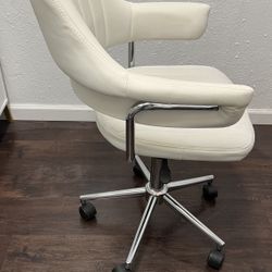 Swivel Chair