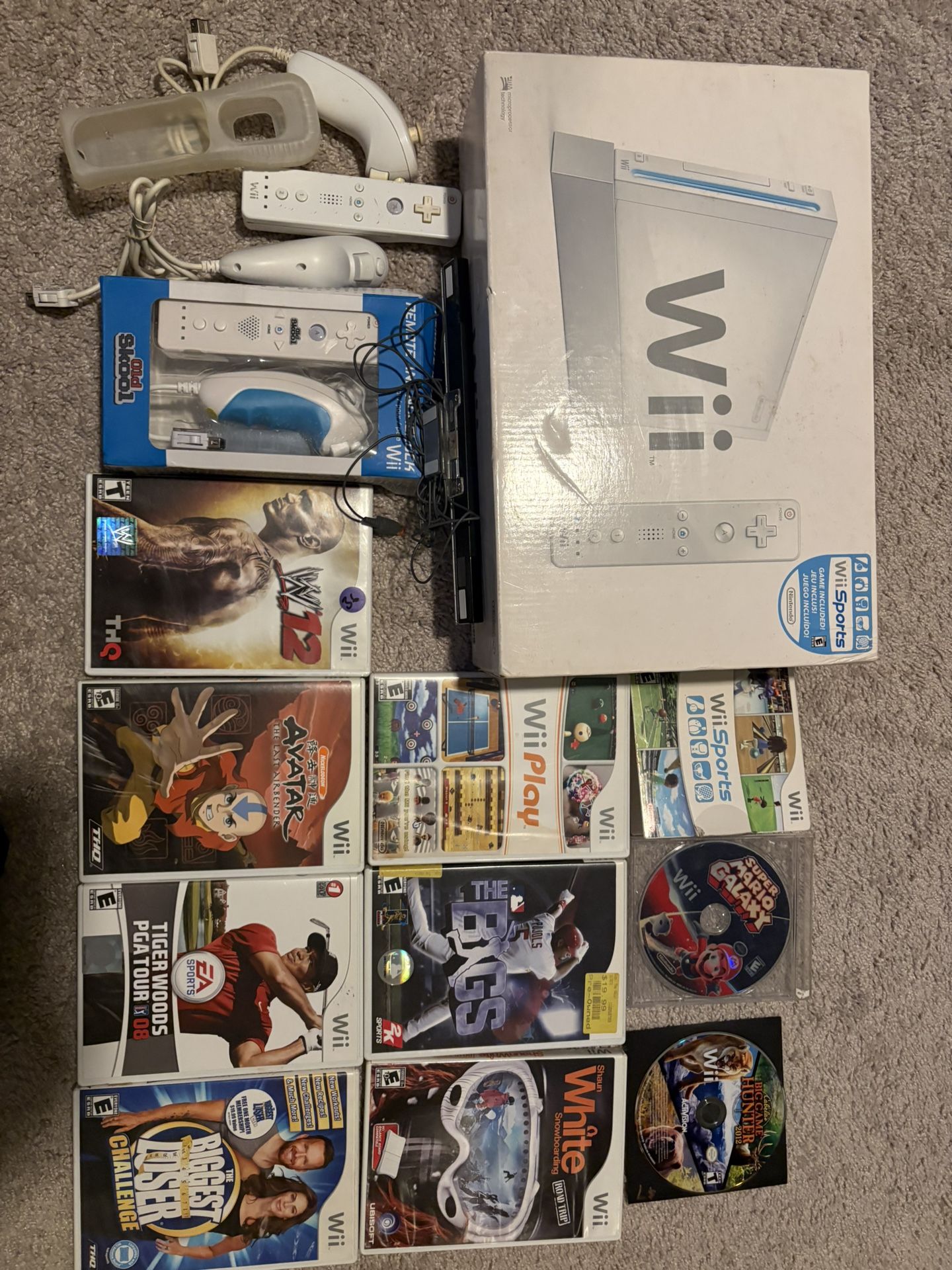 Nintendo Wii + 10 Games (hablo Espanol)