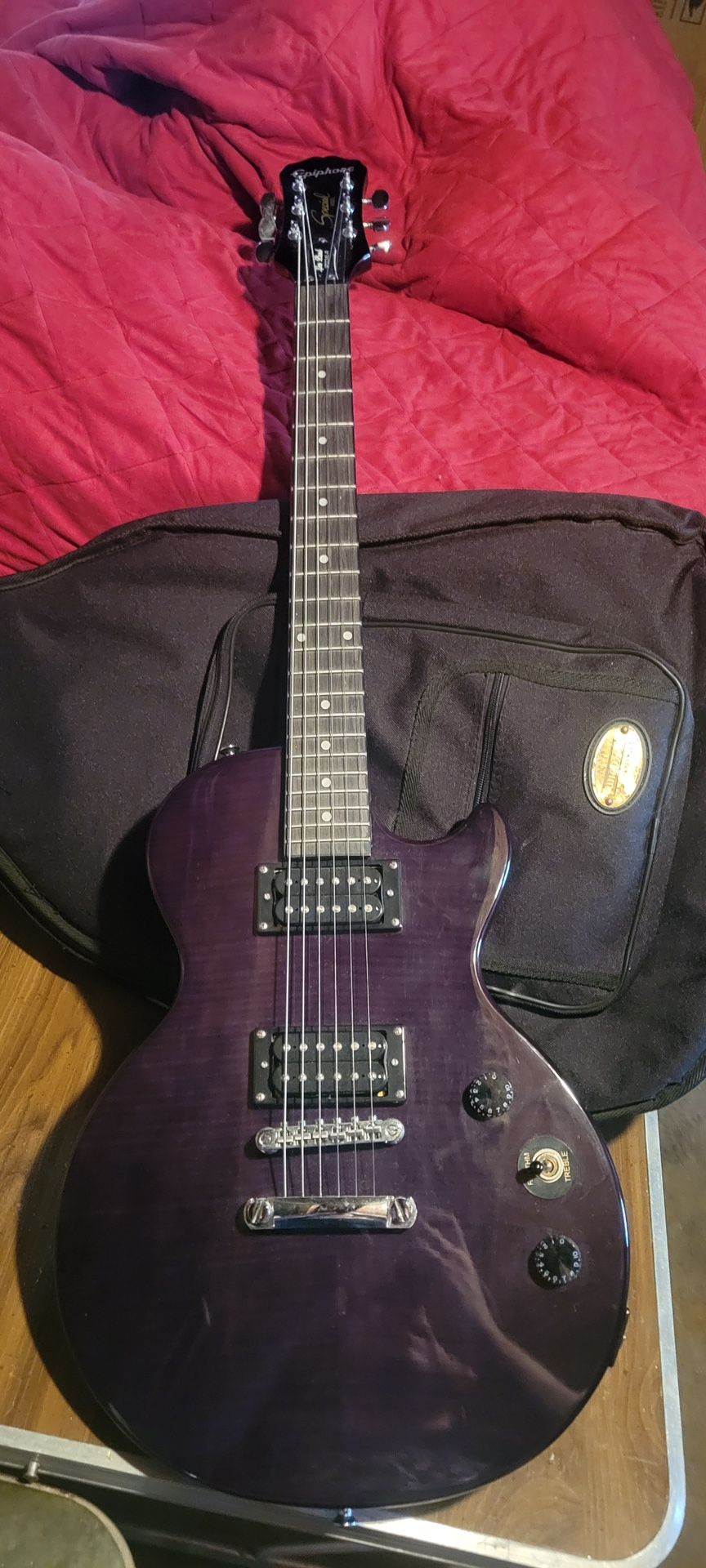 Oscar Schmidt Electric Guitar