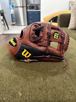 Wilson A2000