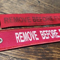 Boeing Keychain Tags Remove Befor flight