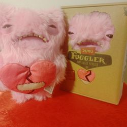 NEW Zuru Love FUGG Fuggler 9" Pink Valentine's Day Gift Plush Ugly Monster (in box)