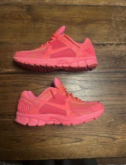 Nike Zoom Vomero 5 Hot Punch