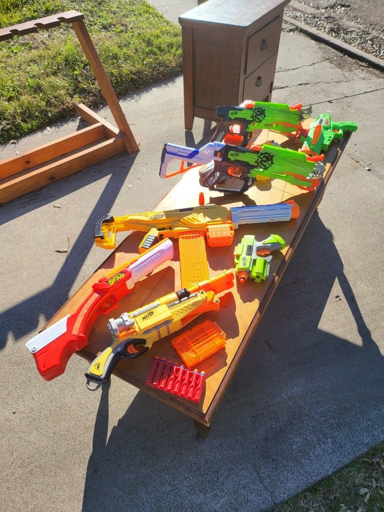 NERF GUN COLLECTION