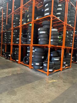 235 55 18 New Tires Set 