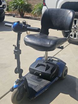GoGo Elite Traveler Mobility Scooter