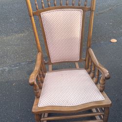 Rocking chair
