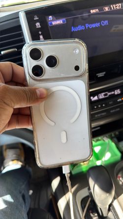 iPhone. 17 pro max unlocked 256